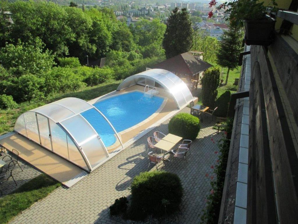Pension Primus Beroun  Buitenkant foto
