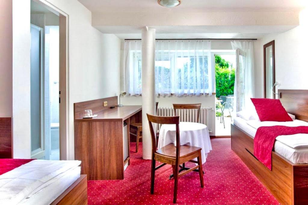 Pension Primus Beroun  Buitenkant foto